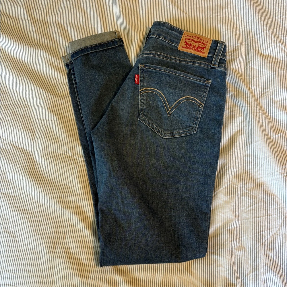 Levi’s 535 Super Skinny Jeans